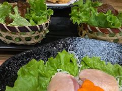 -湊湊火锅·茶憩(杭州湖滨银泰in77店)