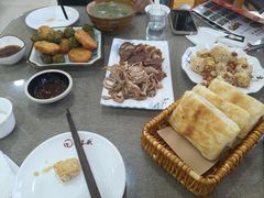 -李春秋驴肉火烧总店