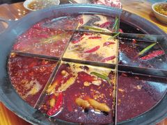-正南齊北重庆老火锅(光华村直营店)