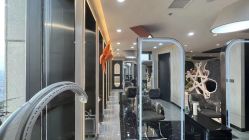 -TOP HAIR SALON