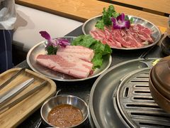 -GOGIYA·咕叽吖韩国传统烤肉店(东方新天地店)