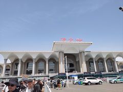 -伊宁站