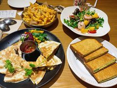 -HELLO 27 意面·沙拉·帕尼尼