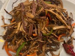 -小厨子私房菜·云南美食店