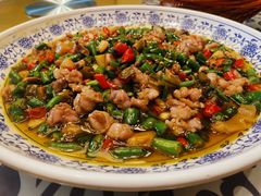 民国霸王兔-杨记隆府(时代天街店)