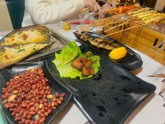 -云晓光头烧烤吧(盛夏店)
