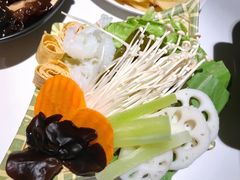 蔬菜小拼盘-鱼酷活鱼烤鱼(沈阳大悦城店)