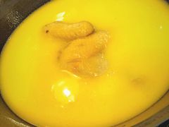 -鲜入围煮花胶鸡海鲜火锅