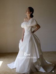 点击看大图 -GODDESS WHITE婚纱礼服(鹏城动力大厦店)