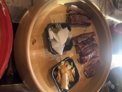 -破瓦寒窑烤羊排·鲜牛肉烧烤