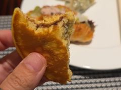 -广州万富希尔顿酒店·感趣自助餐厅·金秋蟹宴生蚝海鲜刺身