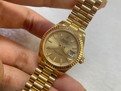 -用真奢侈品名表名包回收中心(朝阳万达店)