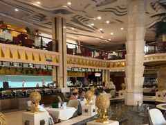 -碧中海汤泉汗蒸酒店