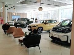-北京宝诚宝马4S店