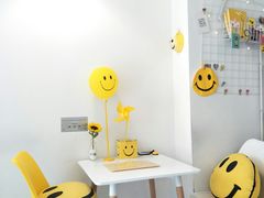 餐具摆设-一粒糖 · 潮汕小吃-海石花特色甜品
