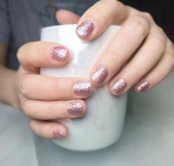 -安娜美甲美睫沙龙