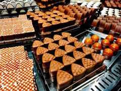 -Laderach 莱德拉(上海环贸iapm店)