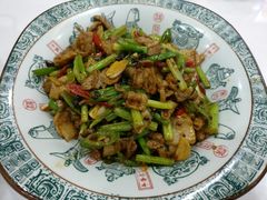 -鲁班小馆(政四街店)