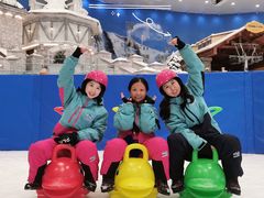 -长沙湘江冰雪世界