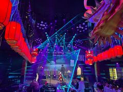-VIVA·百人年会团建篮球场轰趴馆