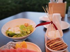 -宁波东钱湖华茂希尔顿酒店·湖畔全日餐厅