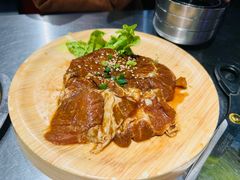 -马路牙子烧烤音乐酒馆(望京店)