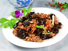 里脊炒木耳-郭家大院(新源店)
