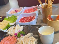 -洞子口重庆鲜货火锅(楚翘城旗舰店)