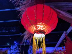-圣名游乐城冰雪大世界