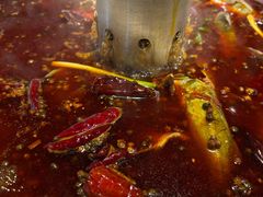 -爱你您·自家鱼塘·活水喷泉鱼火锅(八里店)