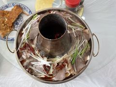 -撒拉人家.酸菜牦牛肉火锅