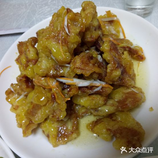 吉榆农家饭庄(亚泰花园樱花苑店)