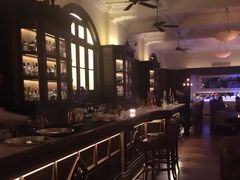 -LONG BAR 廊吧(外滩华尔道夫酒店)