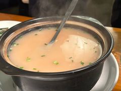 -莲餐厅·湖北菜·潜江小龙虾店(愚园路店)