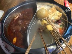 滋补鸳鸯锅-成都玉林串串香火锅(三八店)