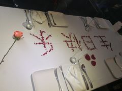 餐具摆设-佐度王子扒房(天鹅湖店)