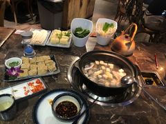 -同仁四季椰子鸡(海岸城天利店)