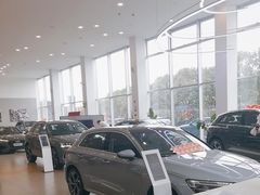 -上海永达奥诚奥迪4S店(申江路店)