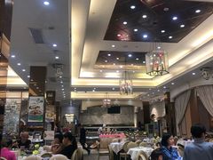 大堂-君德澜酒家·创意粤菜(金山谷店)