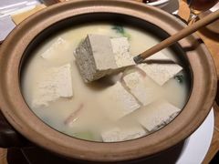 -四季明湖·鲁菜海鲜(明湖店)