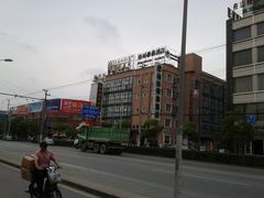 门面-新加坡泰国村酒楼(五角场店)