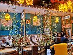 -钟掌勺忘不了地道湘菜(新天地假日广场店)