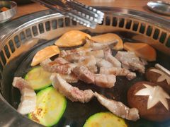 -香猪坊韩国烤肉专属门店(魏公村店)
