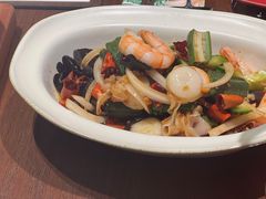 -肆海小川菜酒馆Wine Bistro (青年路店)