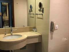 -上海如意智慧酒店(上海科学院店)