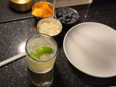 -亚龙湾喜来登·美景台大堂吧