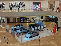 -上海世纪汇广场
