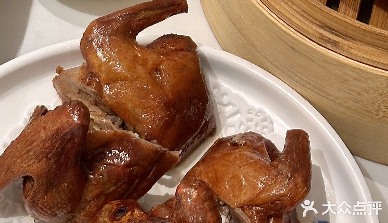 春节不打烊的，静安寺商圈内实惠广式茶楼