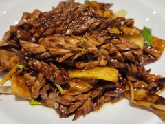 -老牌坊鲁菜名店(聊城美食岛店)