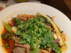 -成都你六姐·牛肉冒菜(城市集市合生汇店)